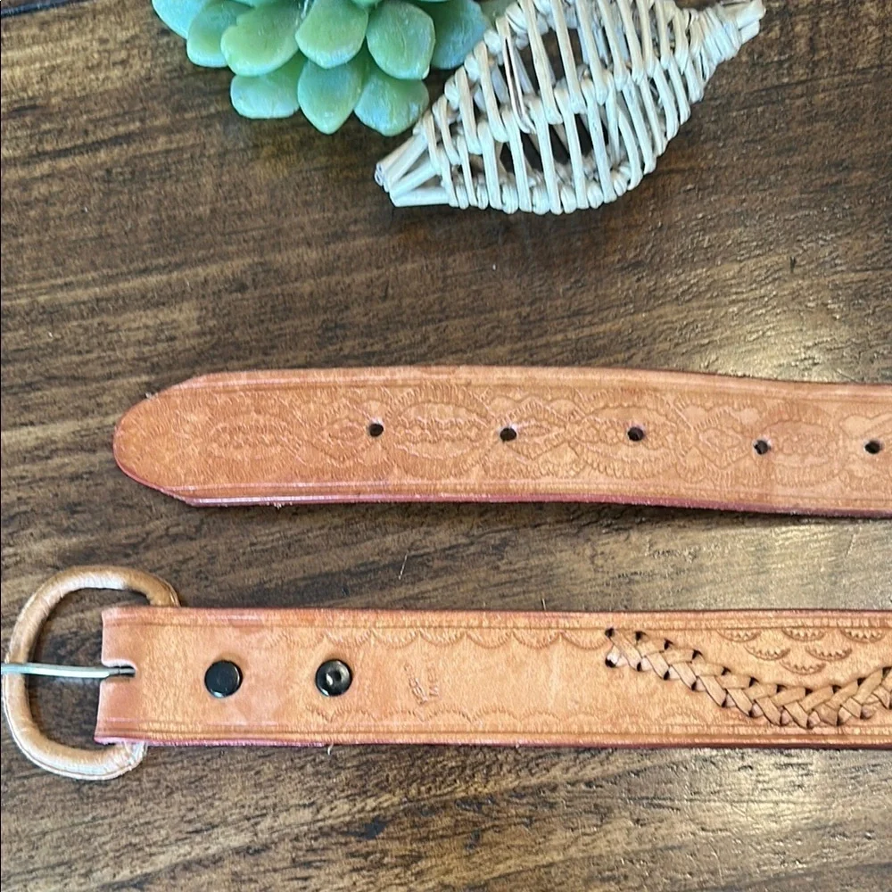Tooled & Woven Genuine Leather Western Belt, Size 42, Made in Mexico